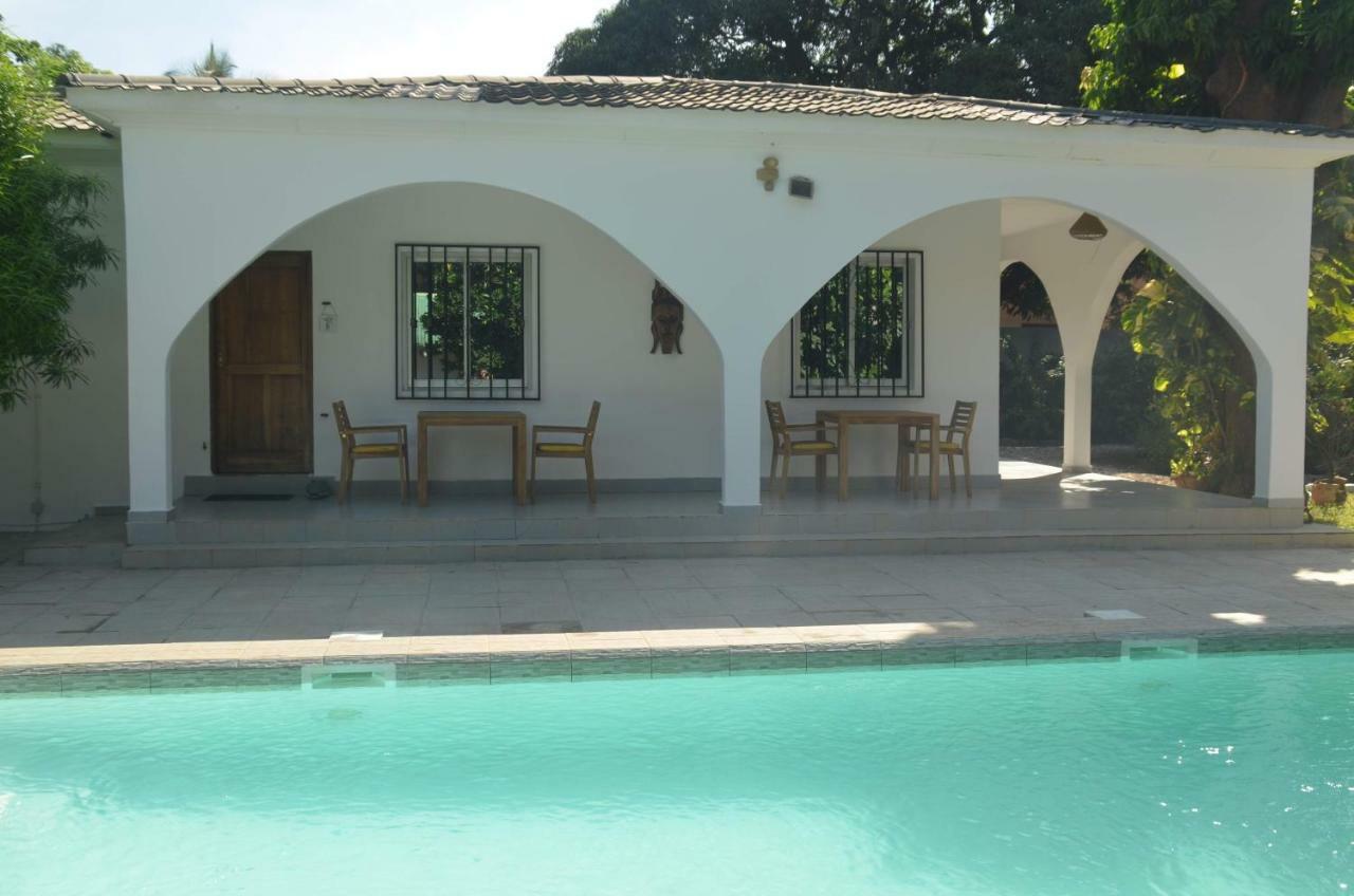 Vokundahouse Villa Kololi Exteriör bild